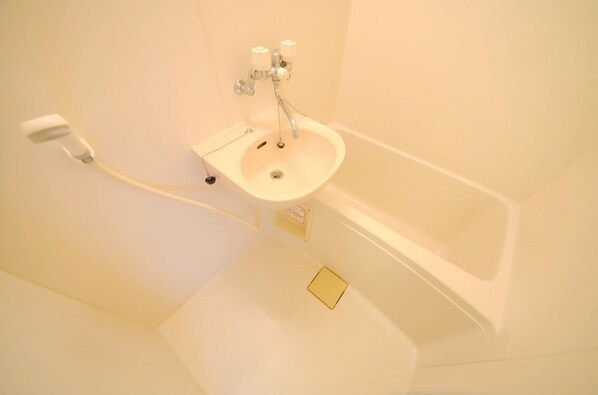 レオパレスMARUTAKAの物件内観写真